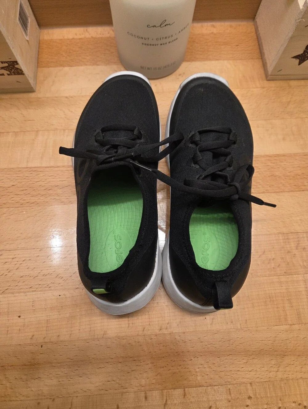 OOFOS OOmg Sport LS Recovery Shoes Black/White Womens Size 7.5